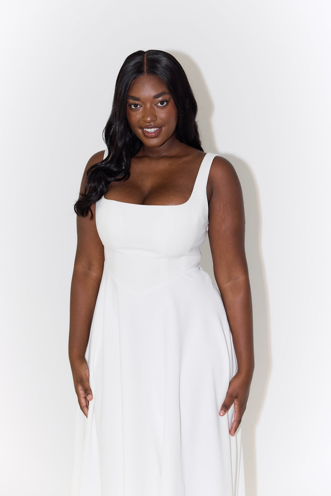 Timeless Flowy Midi Dress with Relaxed Silhouette