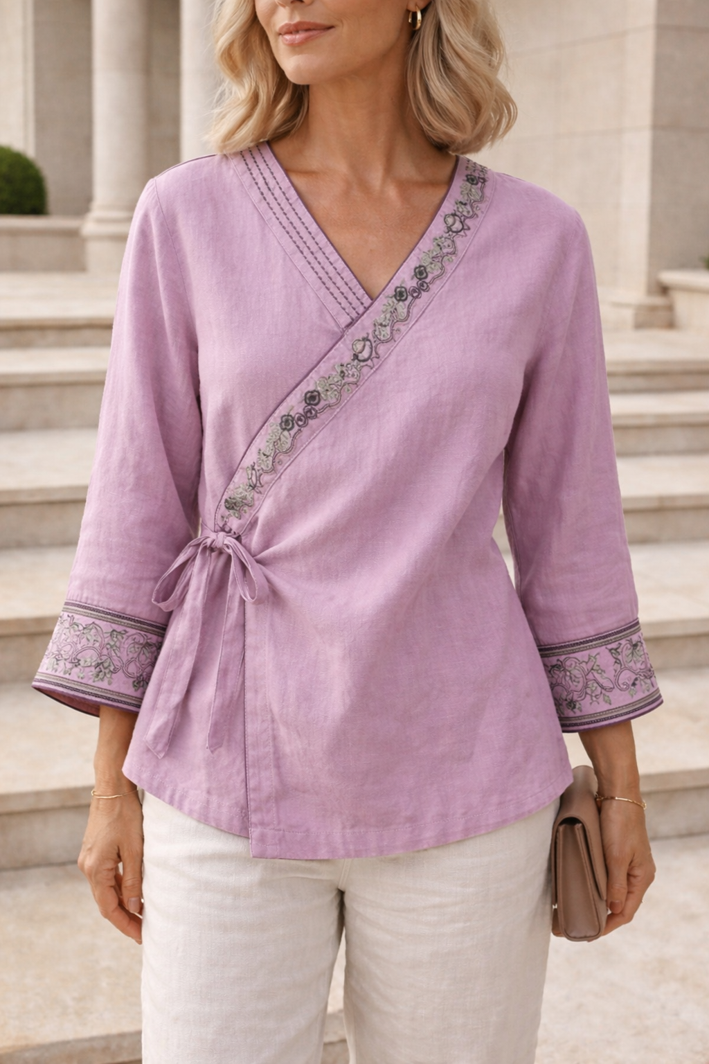 Womens Relaxed V Neck Pattern Blouse