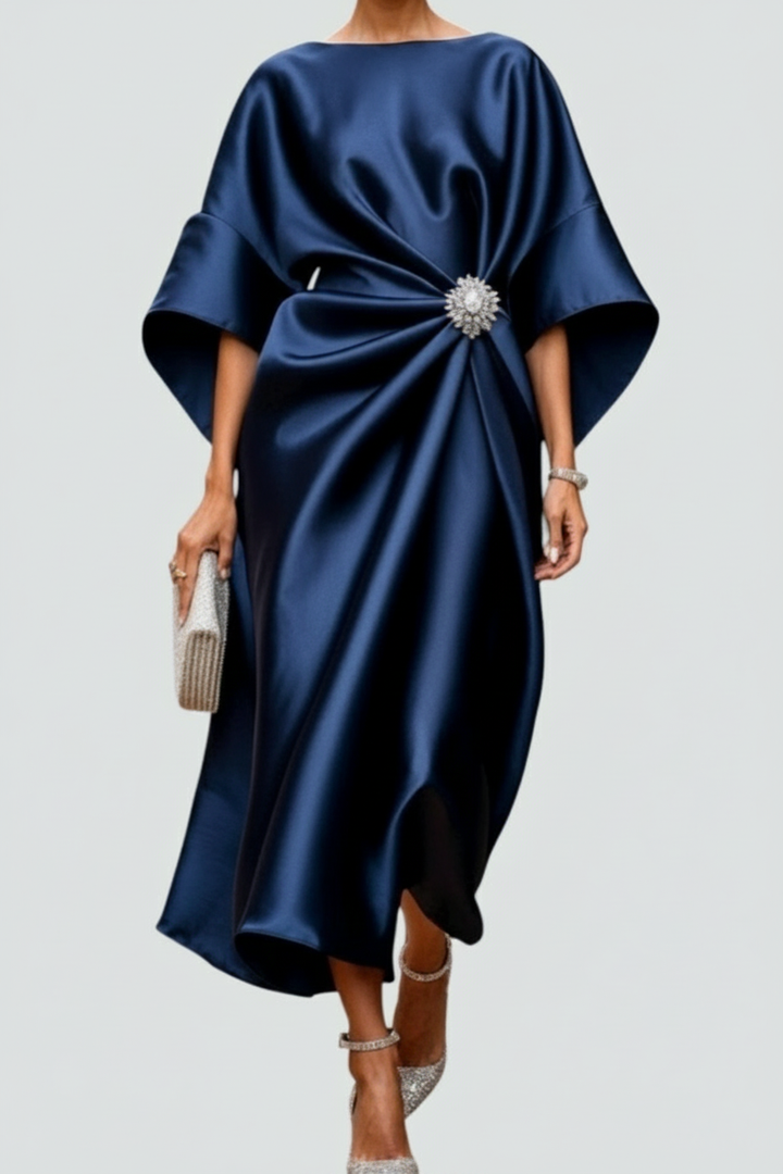 Elegant Long Sleeve Maxi Dress with Refined Detail