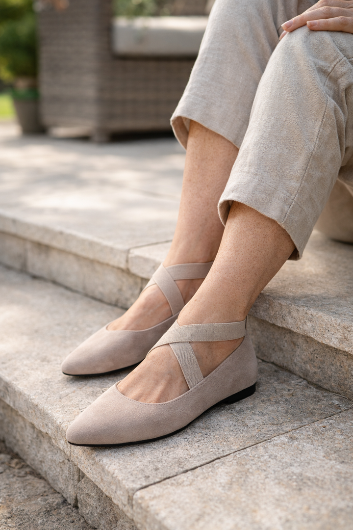 Womens Pointed Toe Ankle Strap Ballet Flats