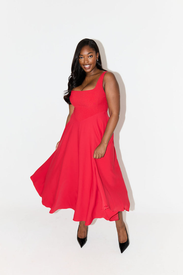 Timeless Flowy Midi Dress with Relaxed Silhouette